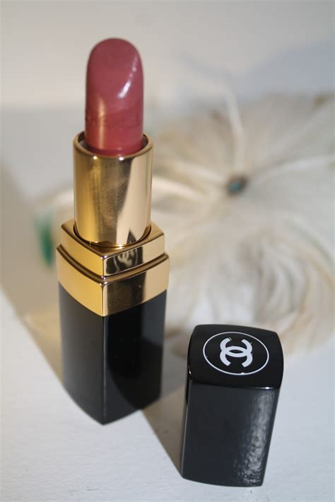 mademoiselle lipstick chanel